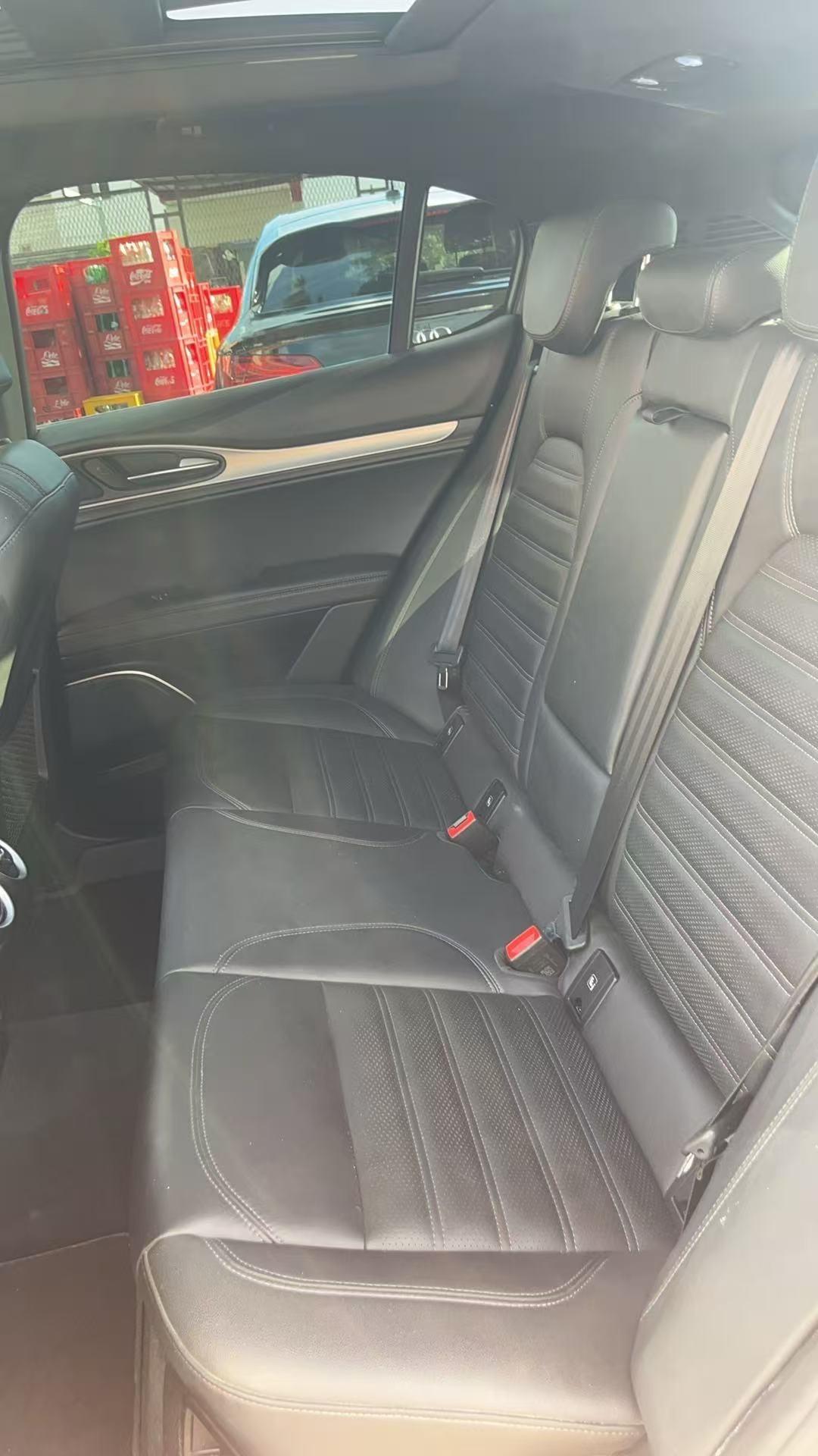 Alfa Romeo Stelvio 2.2 Turbodiesel 210 CV AT8 Q4 Veloce