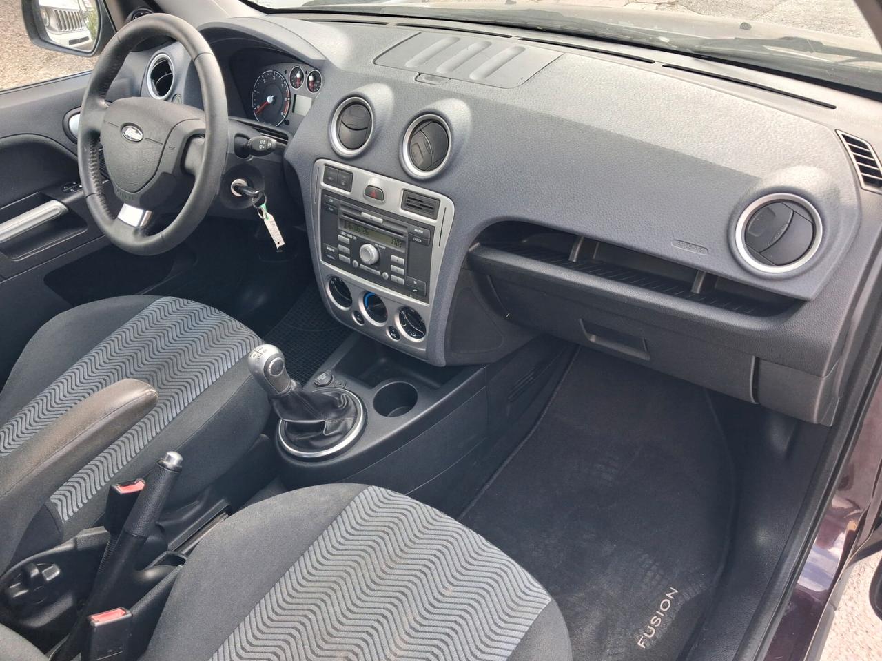 FORD FUSION TITANIUM 1.4 TDCI 70CV