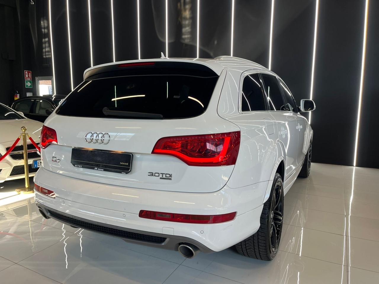 Audi Q7 3.0 V6 TDI 240 CV quattro tiptronic S-Line