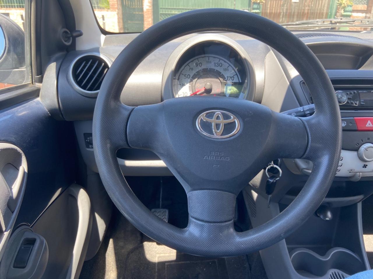 Toyota Aygo 1.0 12V VVT-i 5 porte