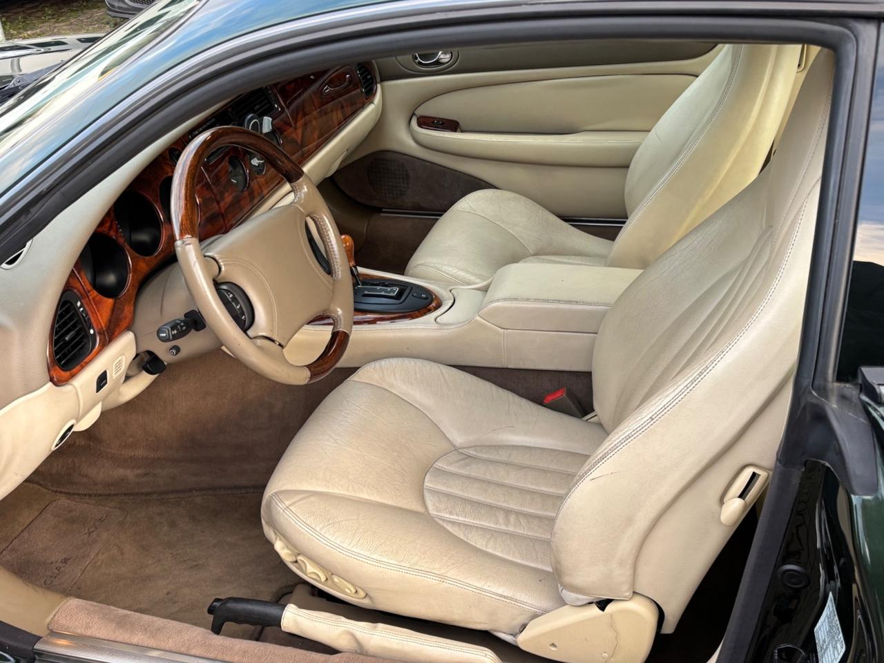 Jaguar XK XK8 4.0 Coupé