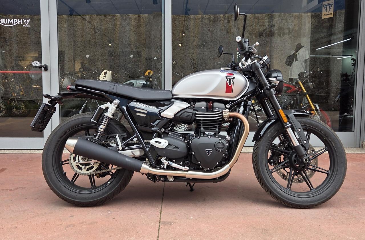 Triumph Speed Twin 900