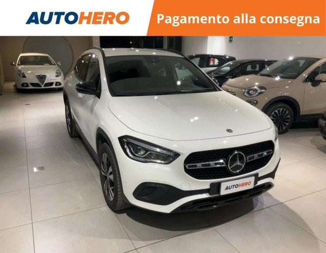 MERCEDES-BENZ GLA 200 d Automatic Sport