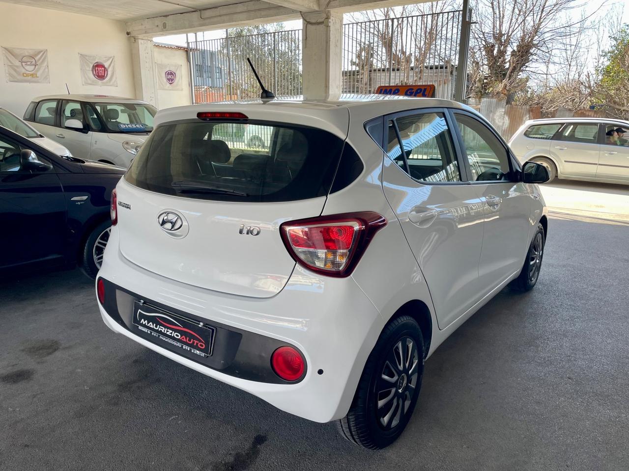 Hyundai i10 1.0 LPGI Econext Login Full dal nord Italia