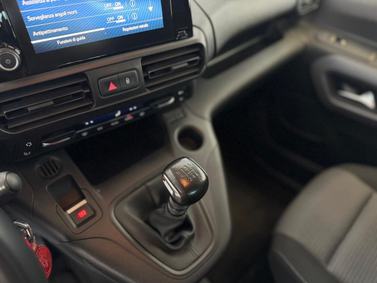 Toyota Proace City Verso 1.2 110 CV S&S Luxury