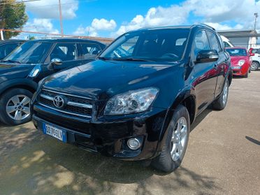 Toyota RAV 4 RAV4 Crossover 2.2 D-Cat 177 CV Luxury