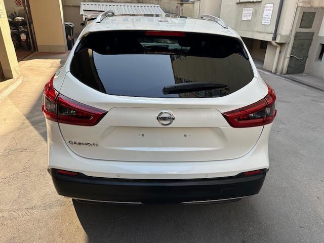 Nissan Qashqai 1.5 dCi N-Connecta