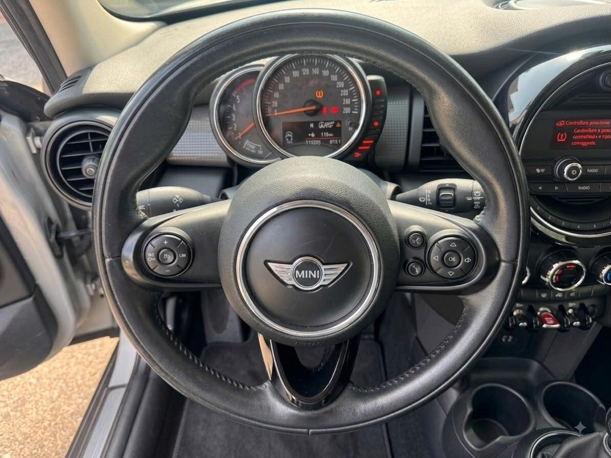 Mini 1.5 Cooper D Business XL