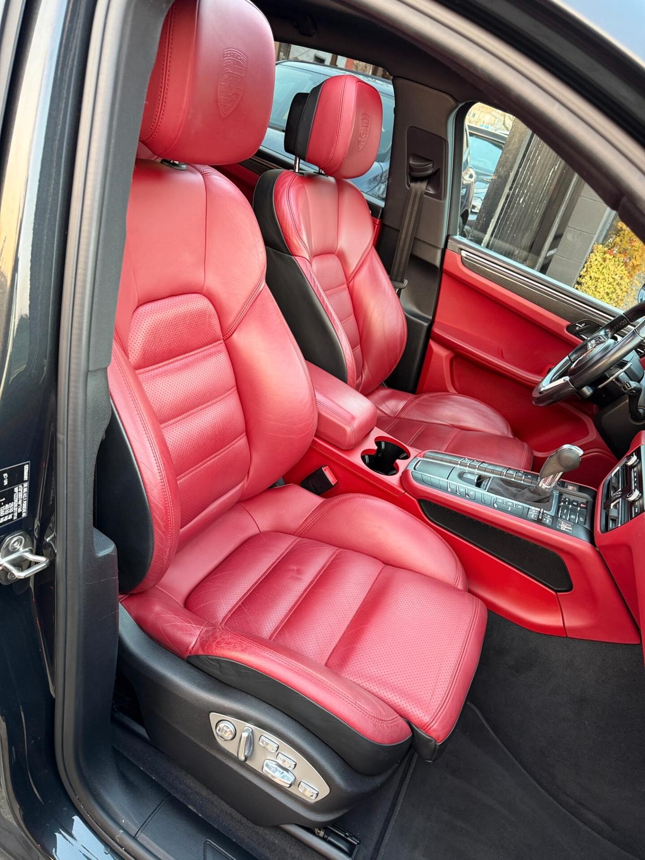 Porsche Macan 2.0 Tetto Limited