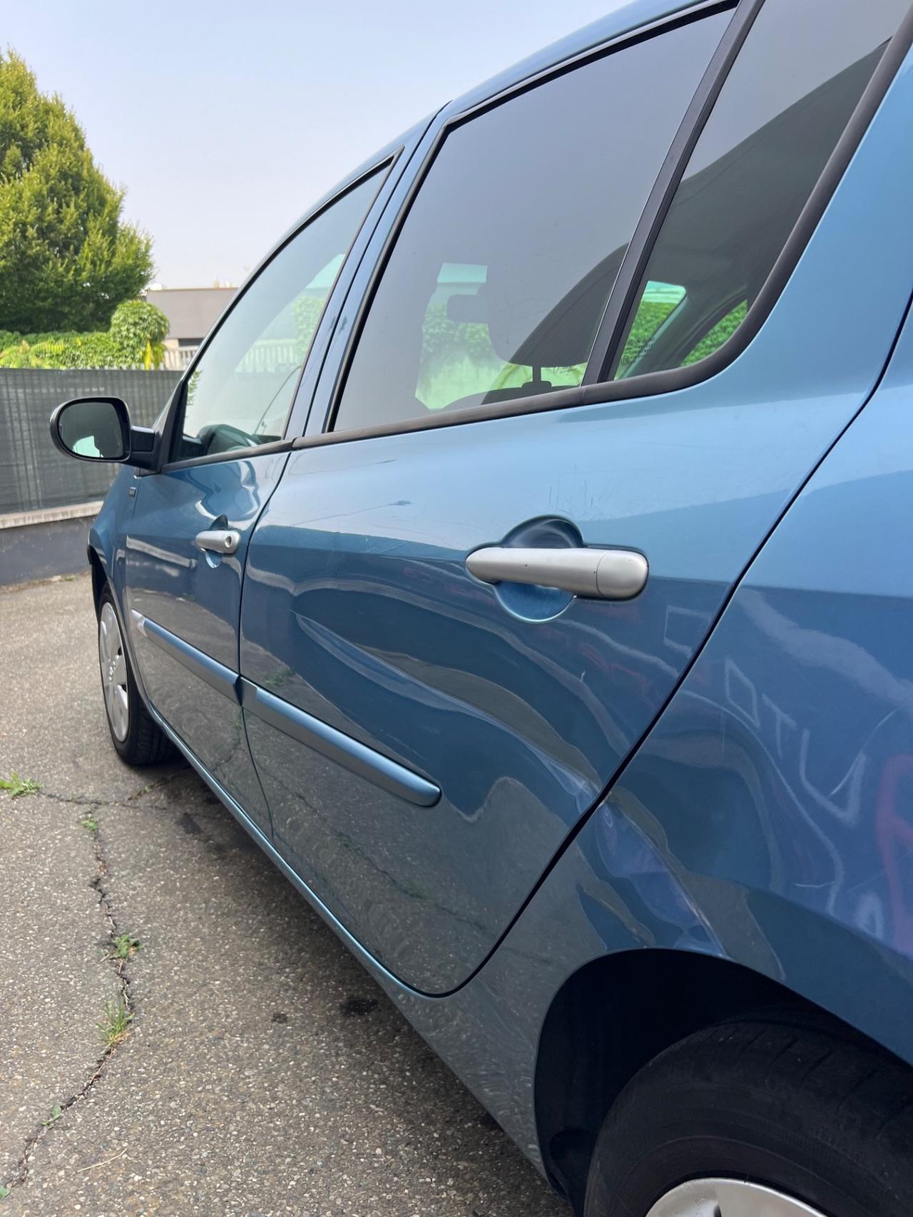 Renault Clio 1.2 16V 5 porte Yahoo!