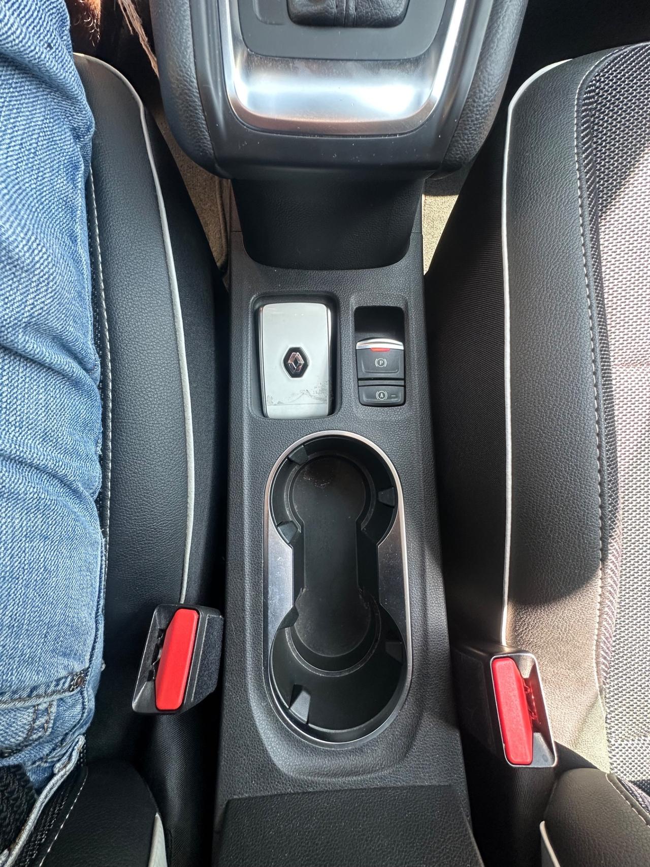 Renault Captur TCe 130 CV Initiale Paris