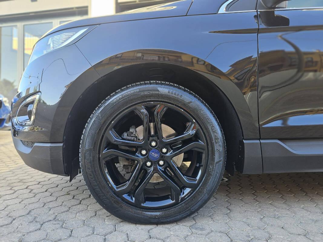 Ford Edge 2.0 tdci Titanium s&s awd 210cv powershift