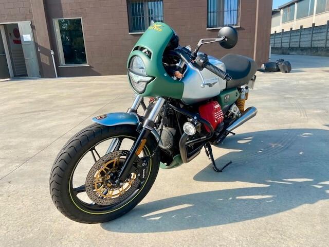Moto Guzzi V7 IV 2023- Kit Racing GCorse, Uniproprietario