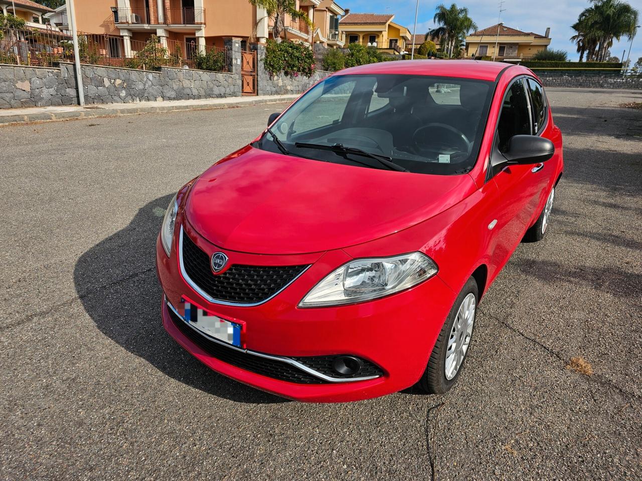 Lancia Ypsilon 1.2 69 CV 5 porte Silver