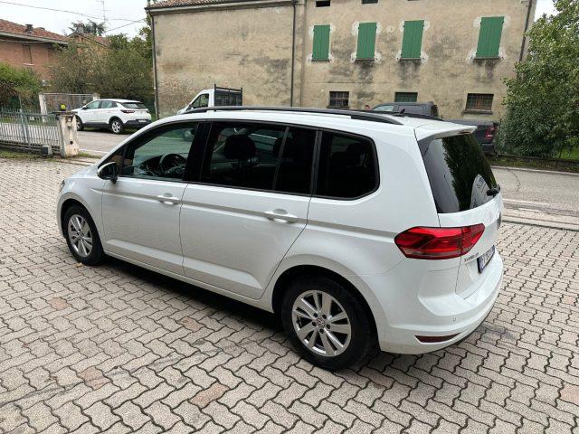 VOLKSWAGEN Touran 2.0 TDI 150 CV SCR DSG Executive 7 POSTI