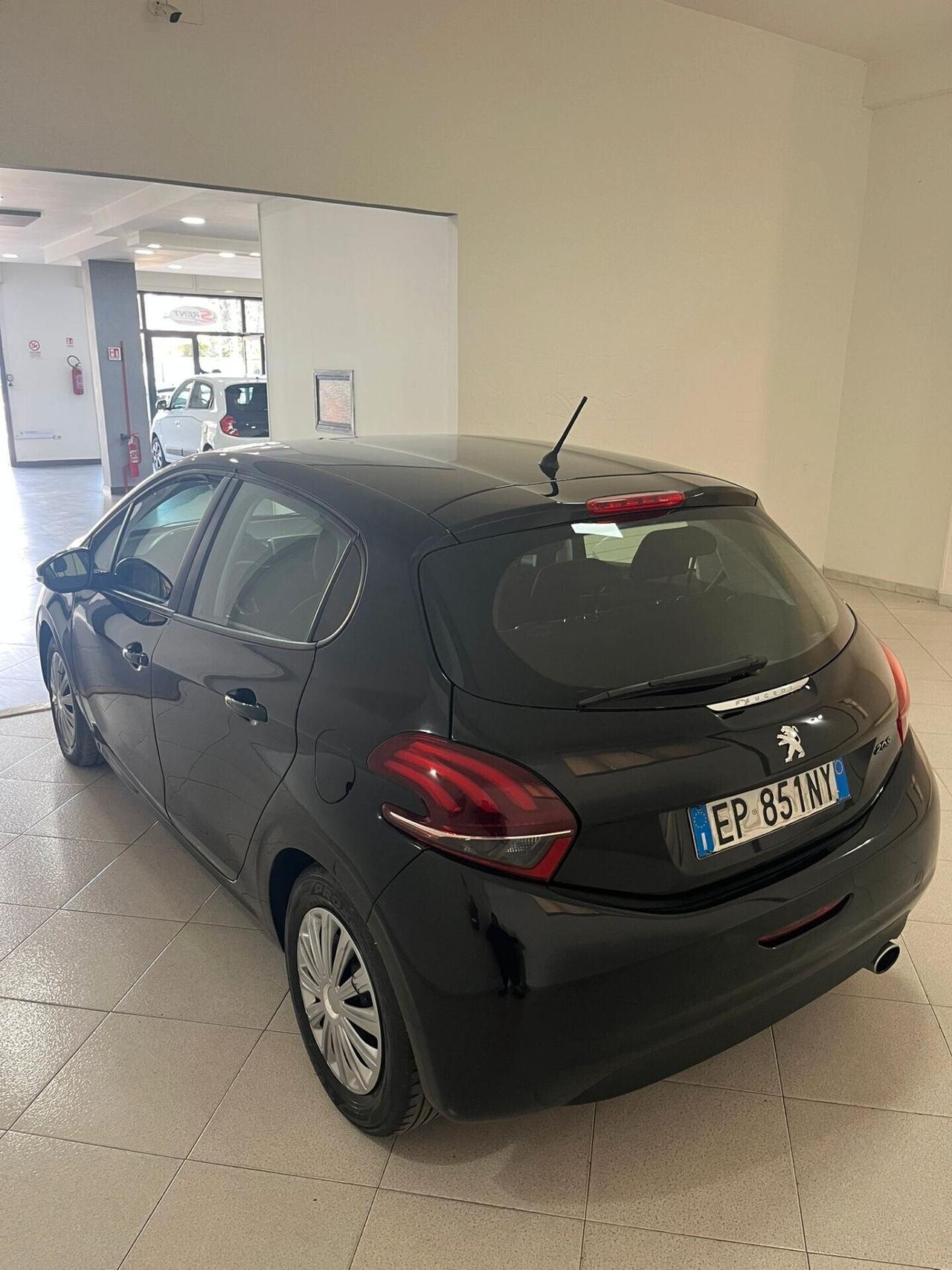 Peugeot 208 1.2 VTi 82 CV GPL 5 porte Allure