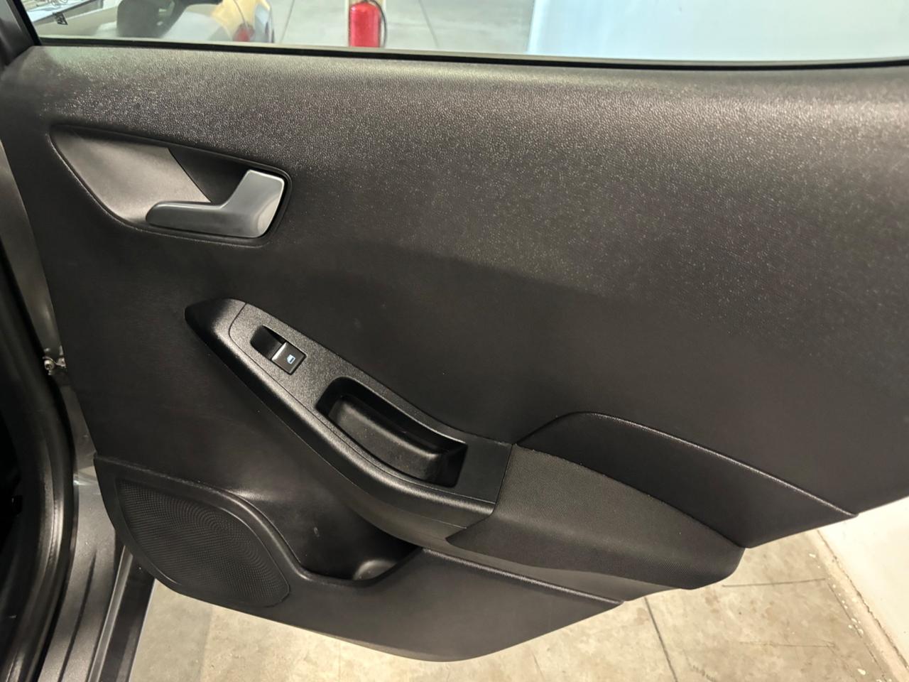 Ford Fiesta 1.1 B/GPL 2029 Titanium |OK NEOPATENTATI |