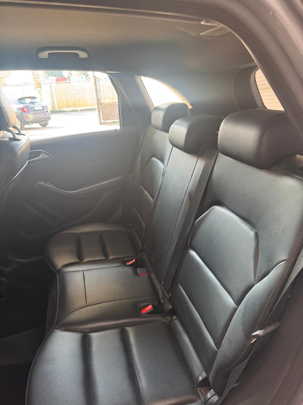 Mercedes-benz B 180 CDI BlueEFFICIENCY Premium