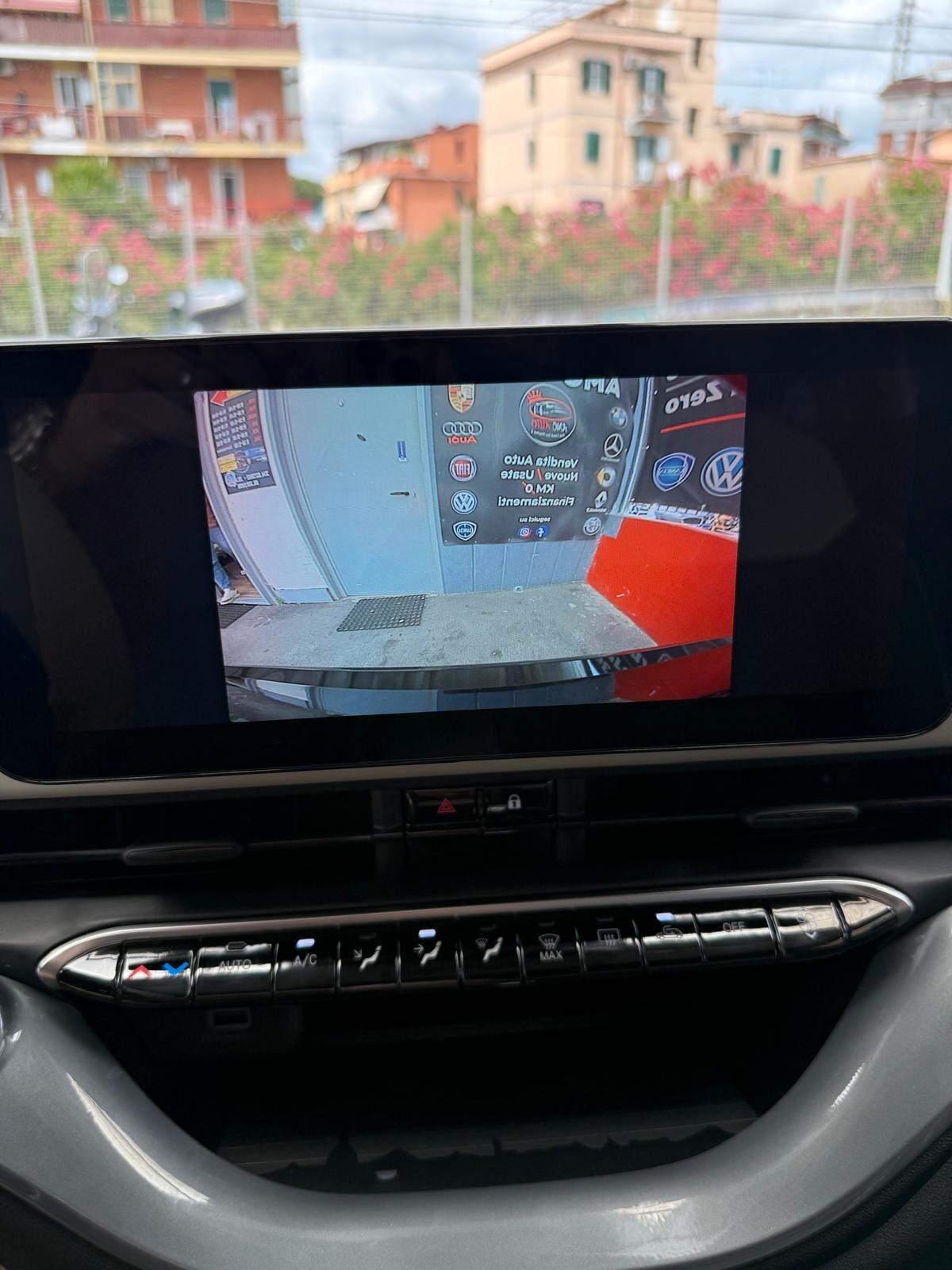Fiat 500 Cabrio Hybrid La Prima