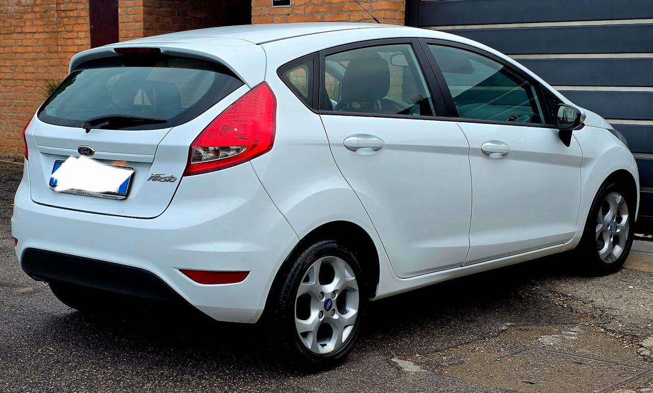 Ford Fiesta Ikon 1.4 TDCi neopatentati euro5B