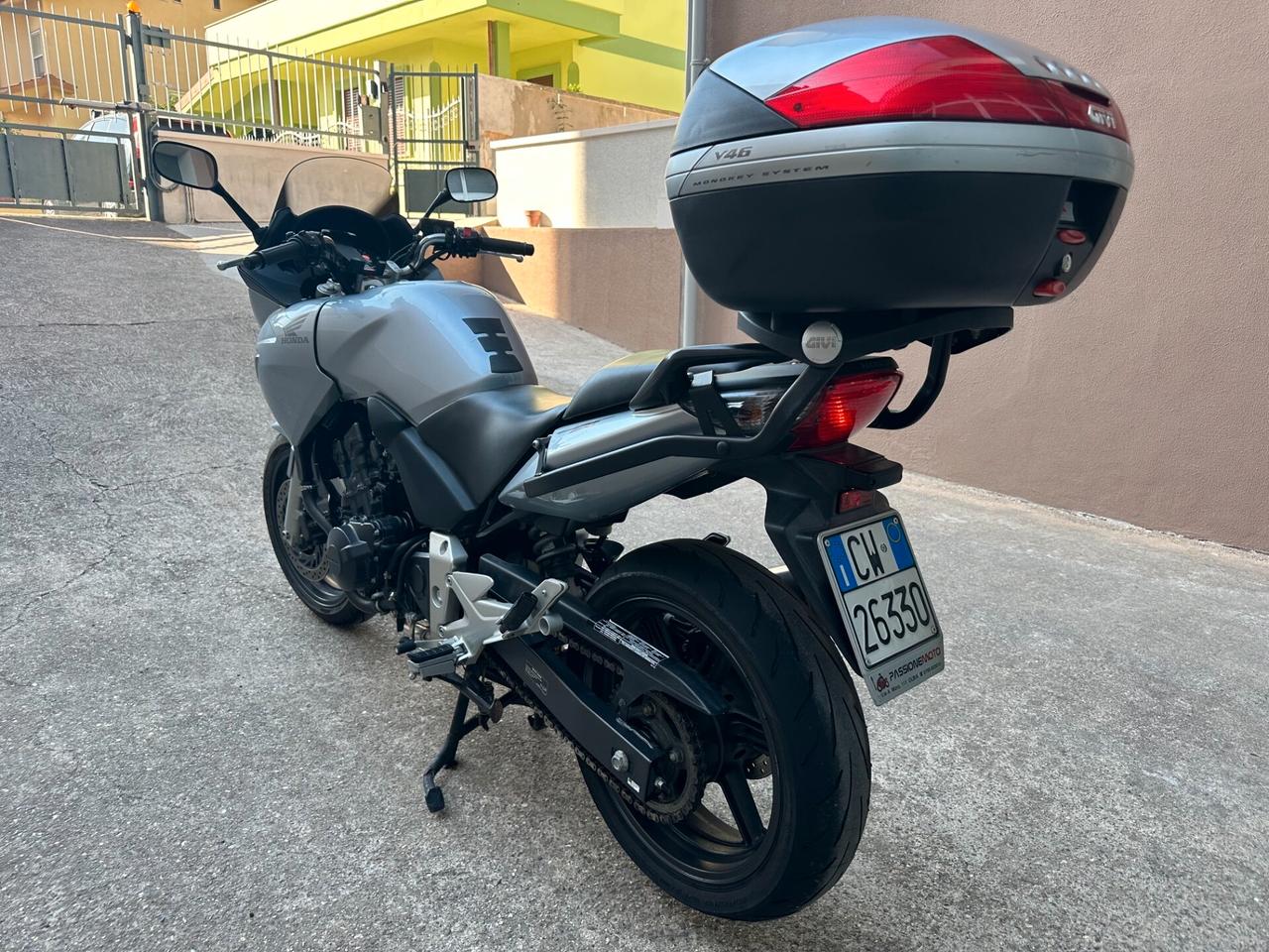 Honda CBF 600