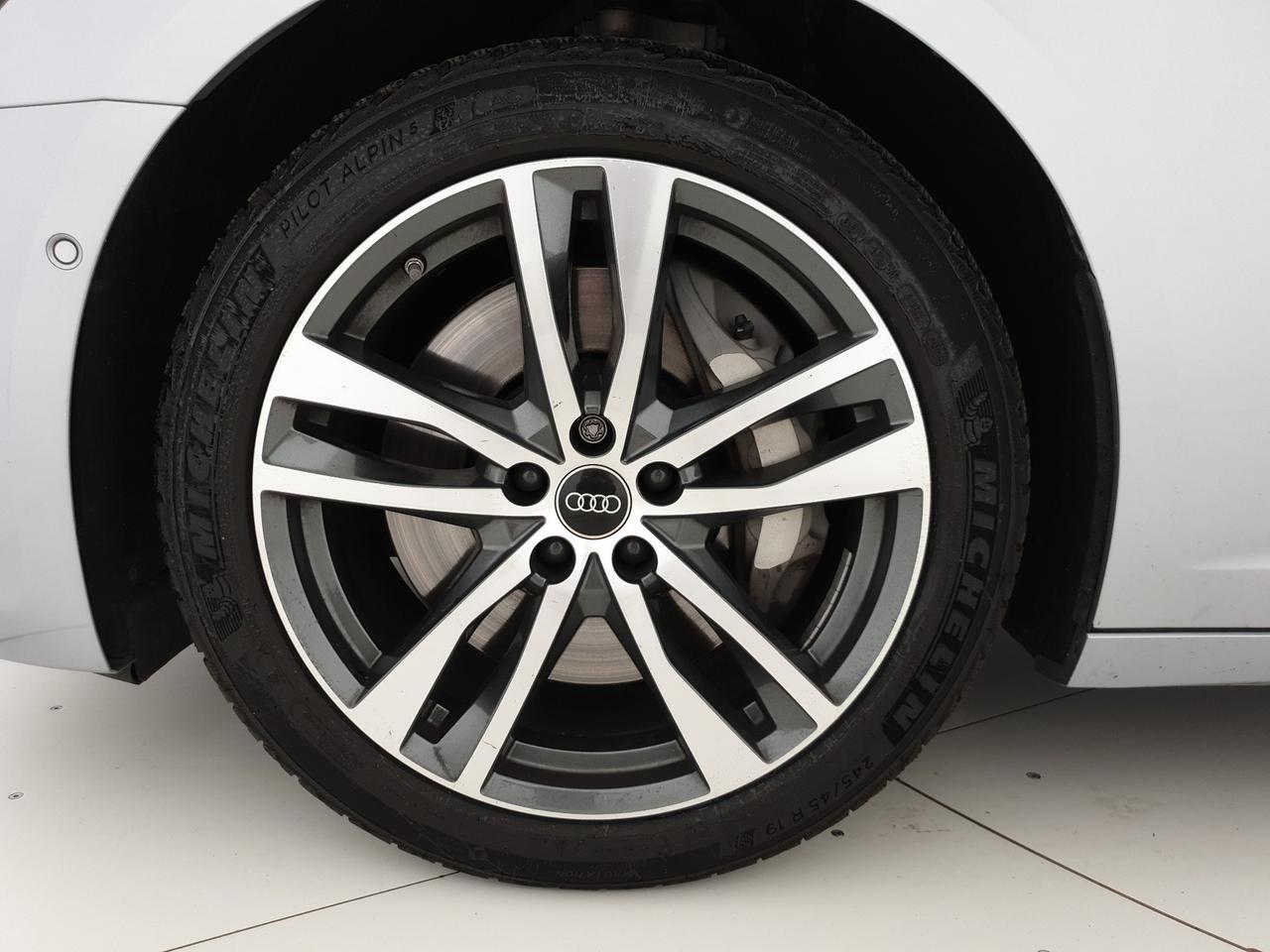 Avant 50TFSIe 299CV quattro Str Business Design