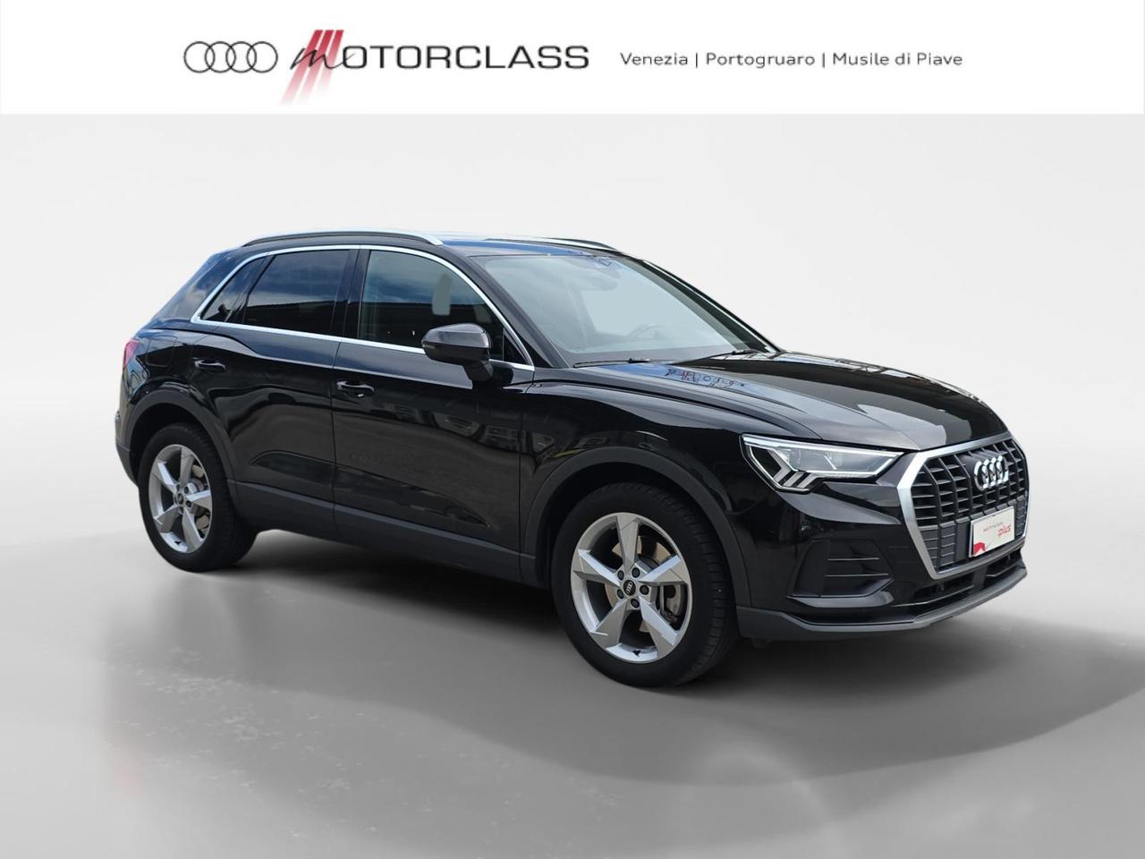 Audi Q3 45 1.4 tfsi e business s tronic