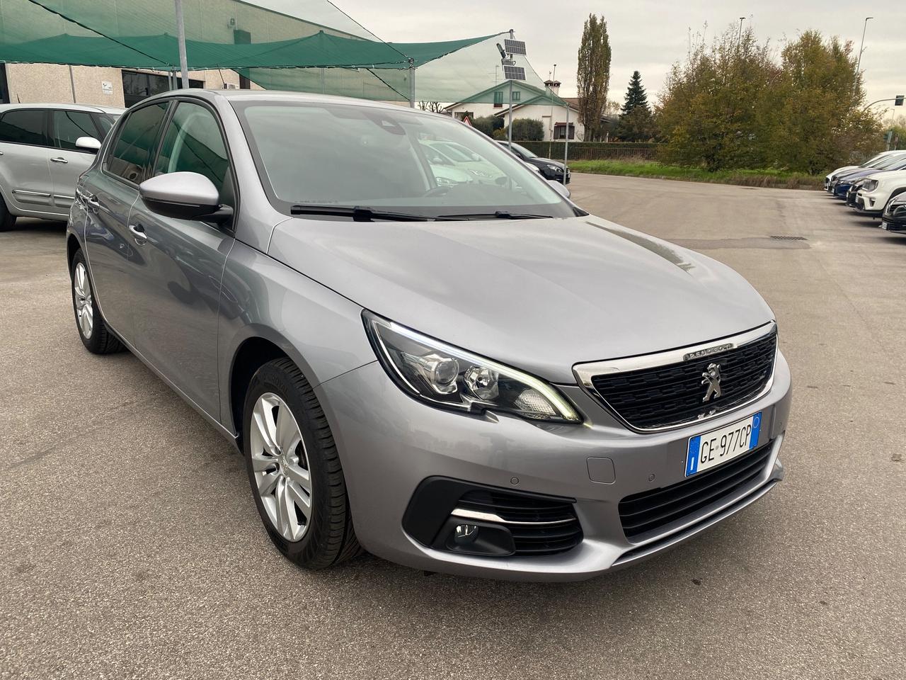 Peugeot 308 My21 Berlina 1.5 130 CV EAT8 Active Business