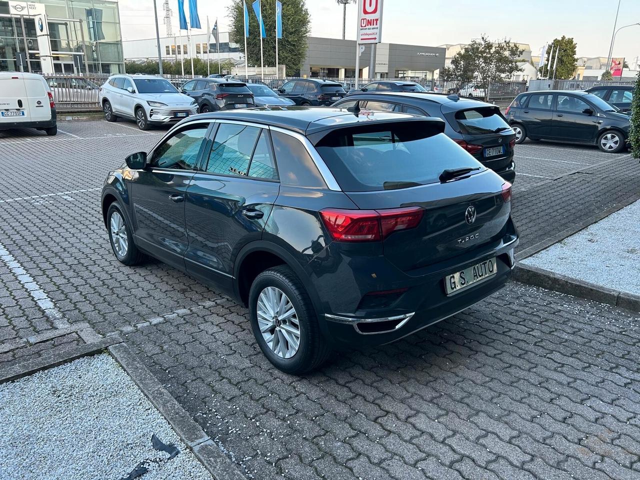 Volkswagen T-Roc 1.0 tsi 110cv NEOPATENTATI OK!!!