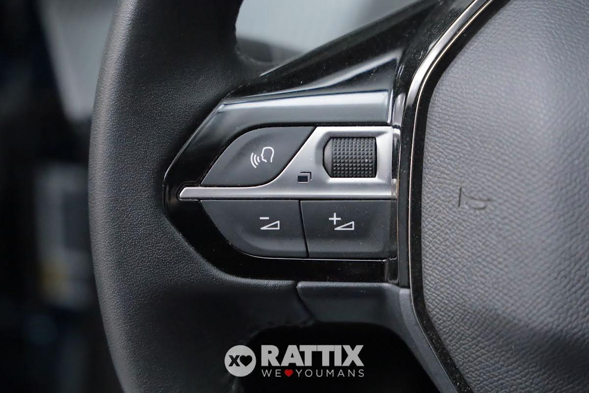 Peugeot 2008 1.2 Puretech 100CV Allure