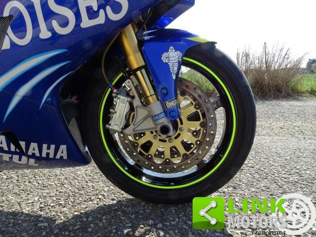 YAMAHA RD 500 LC REPLICA VALENTINO ROSSI