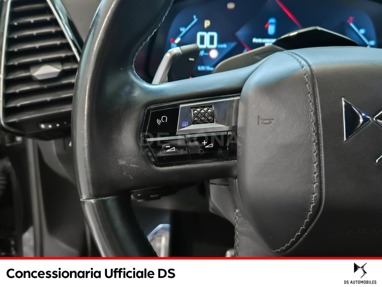 DS DS 7 Crossback crossback 1.6 puretech so chic 225cv auto
