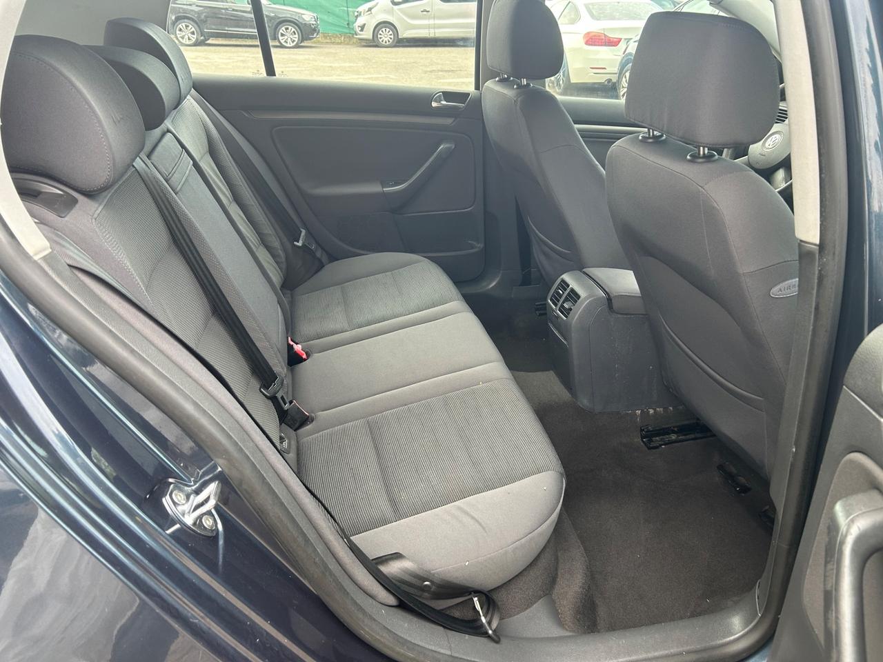 Volkswagen Golf 1.9 TDI 5p