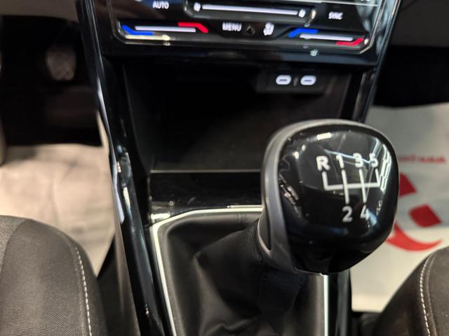 VOLKSWAGEN T-Cross 1.0 TSI Edition plus