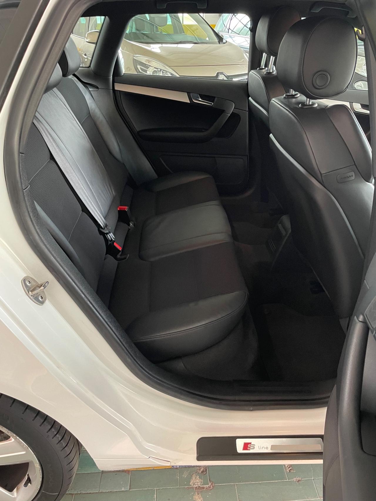 Audi A3 2.0 Tdi 140cv S-Tronic S LINE 100 Mila Km