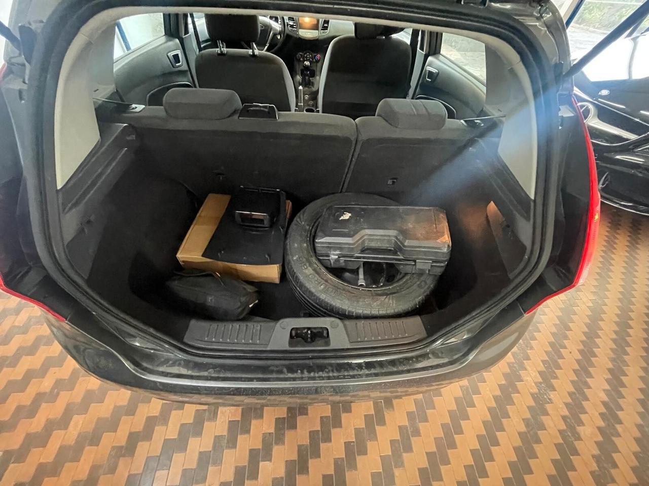 Ford Fiesta 1.4 5p. Bz.- GPL Titanium