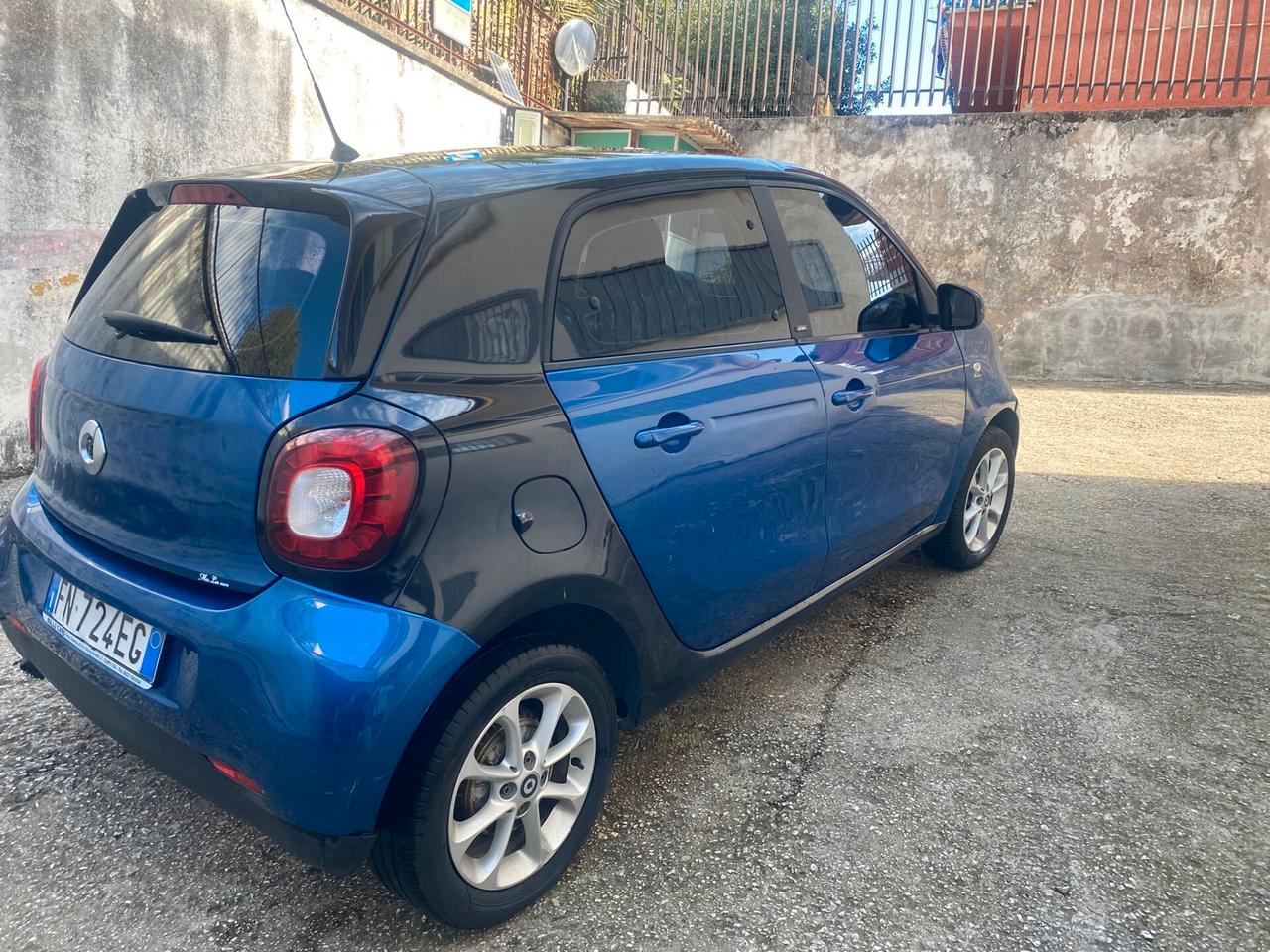 Smart ForFour 1.0cc benzina 12 mesi garanzia-2017