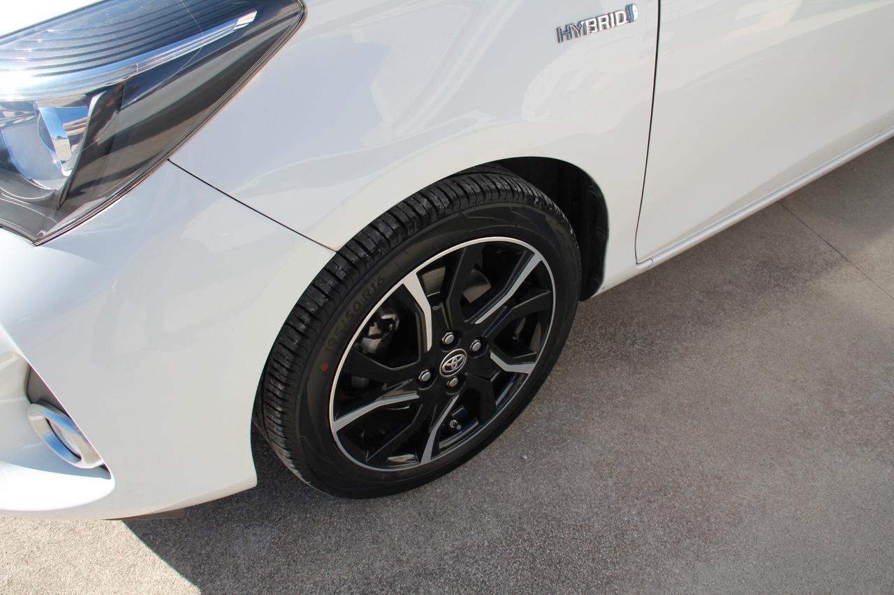 Toyota Yaris 1.5 Hybrid 5 porte Active (KW 54 CV 74 Neopatentati)
