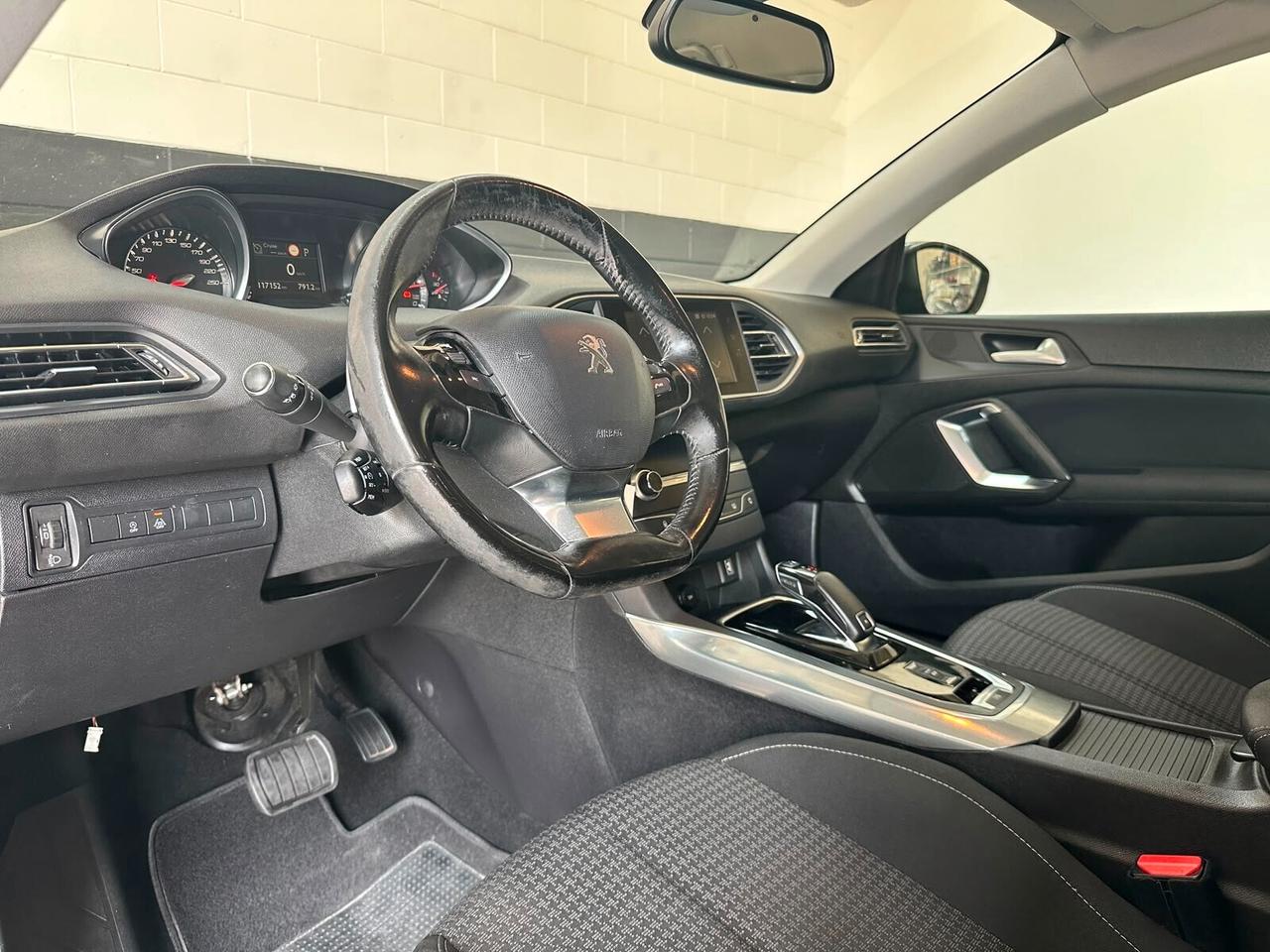 Peugeot 308 BlueHDi 180 S&S EAT8 SW GT line AUTOMATICA