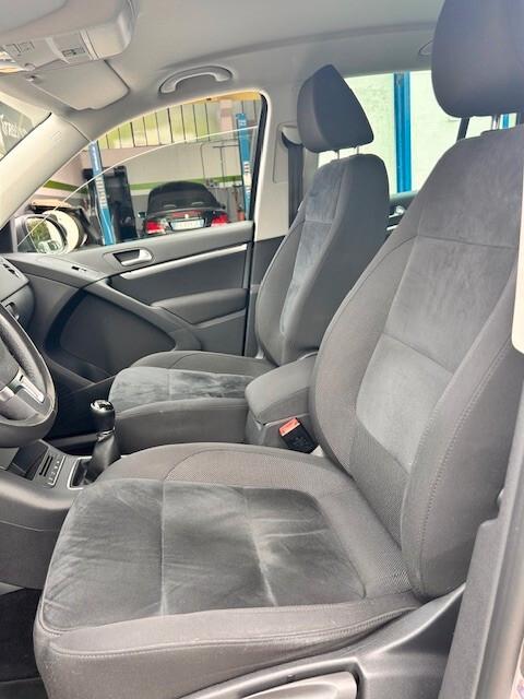 Volkswagen Tiguan 2.0 TDI 110 CV Sport & Style BlueMotion Technology