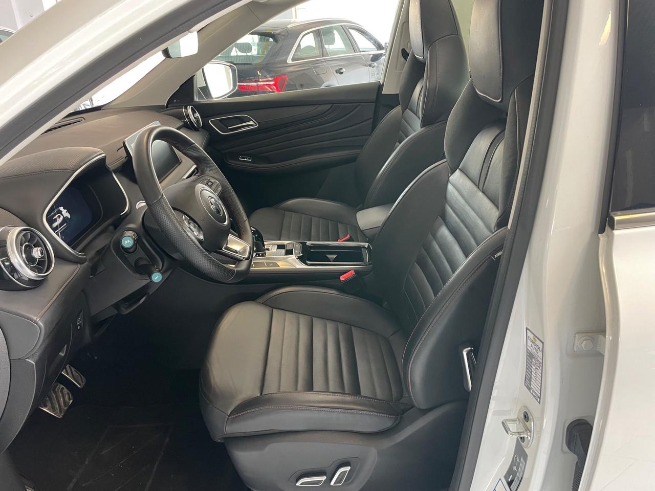 Mg HS 1.5T-GDI AT Luxury