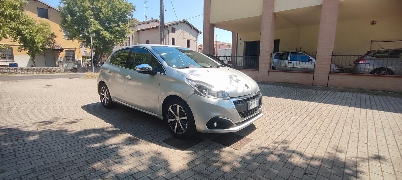 Peugeot 208 PureTech 82 5 porte Allure - KIT DISTRIBUZIONE NUOVO
