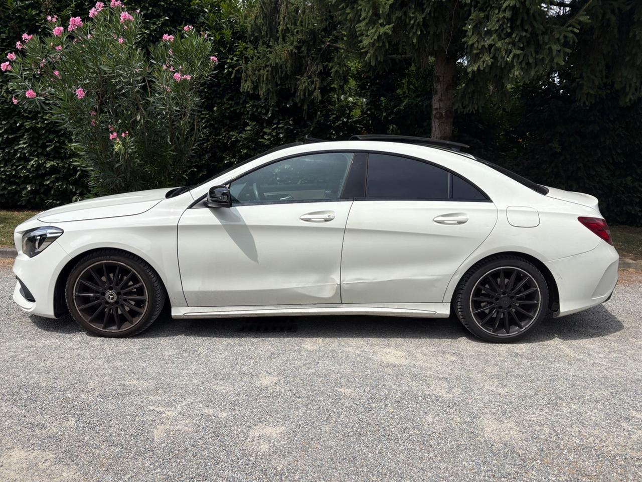 Mercedes-benz CLA 180 d Premium Dark Night auto AMG Line