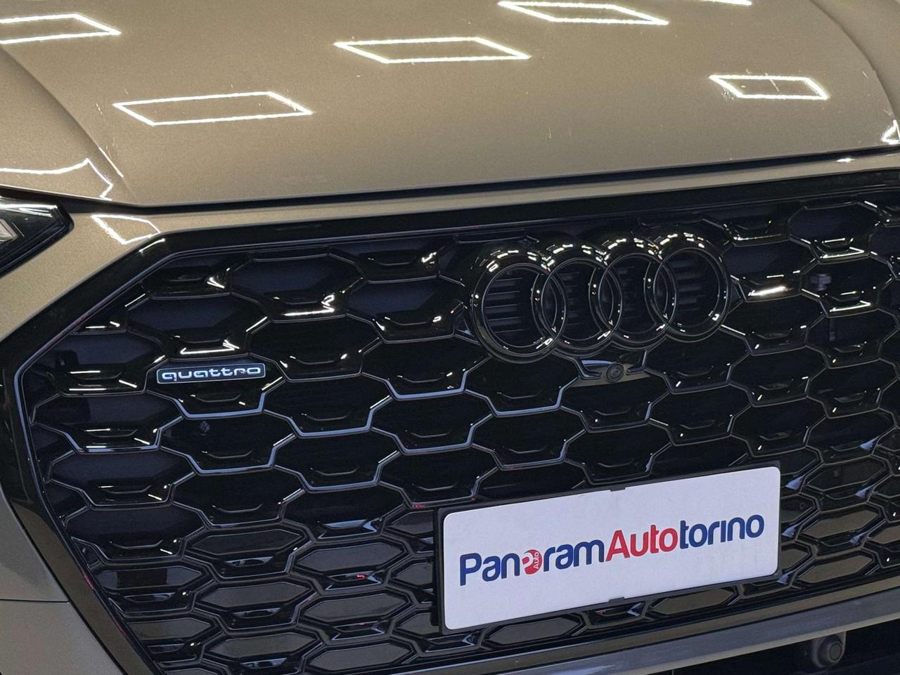 Audi Q5 SPB 40 TDI quattro S tronic Identity Black MATRIX