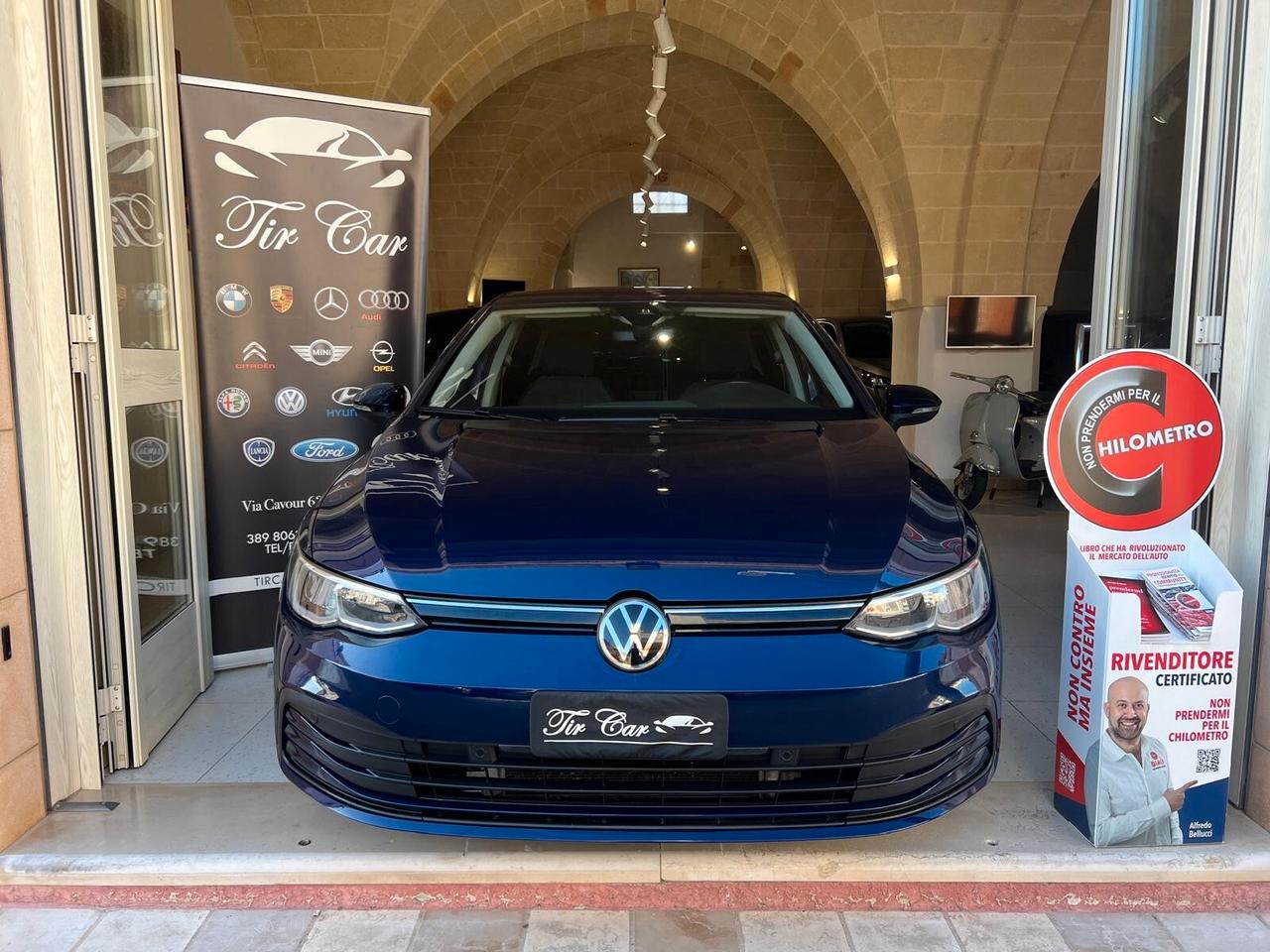 VOLKSWAGEN GOLF VIII 2.0 TDI 150CV DSG NAVI CAM LED AMBIENT ANNO 2021