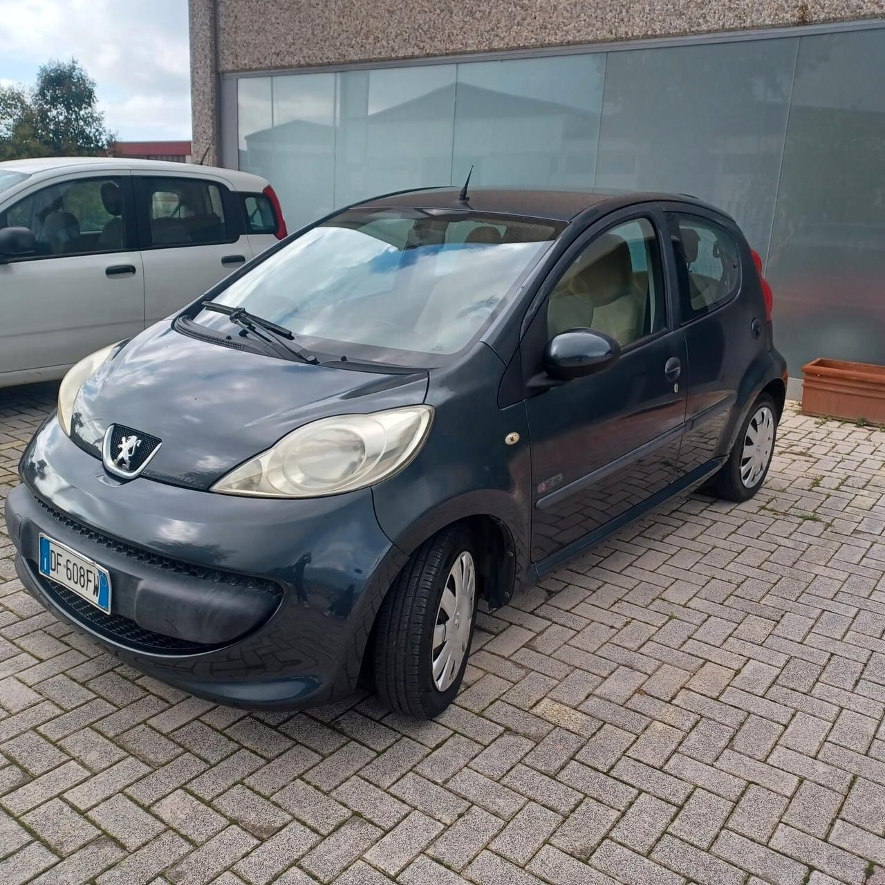 87.358KM PEUGEOT 107 1.0 5P GARANZIA 12 MESI