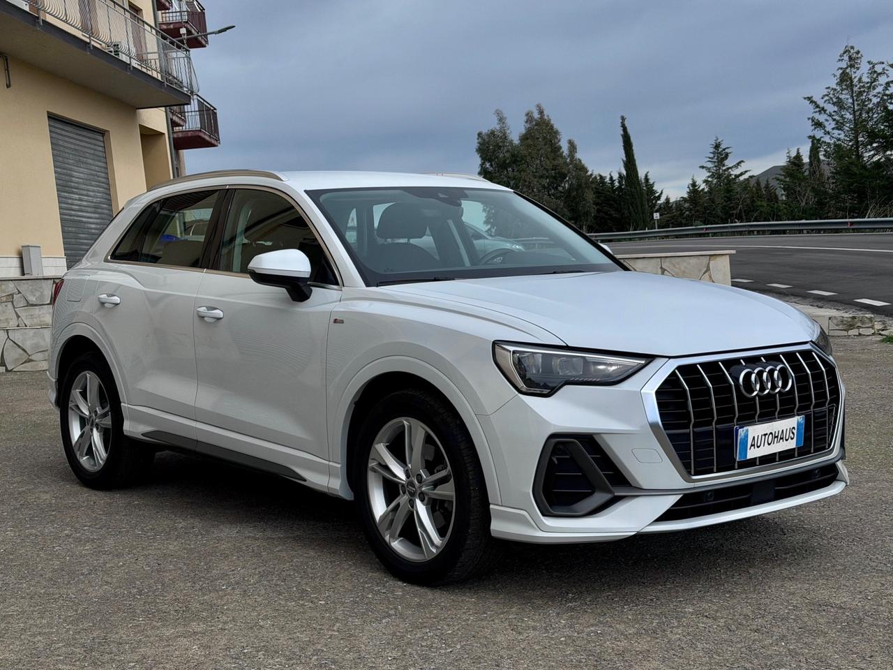 Audi Q3 35 TDI S tronic S-Line 12/2019