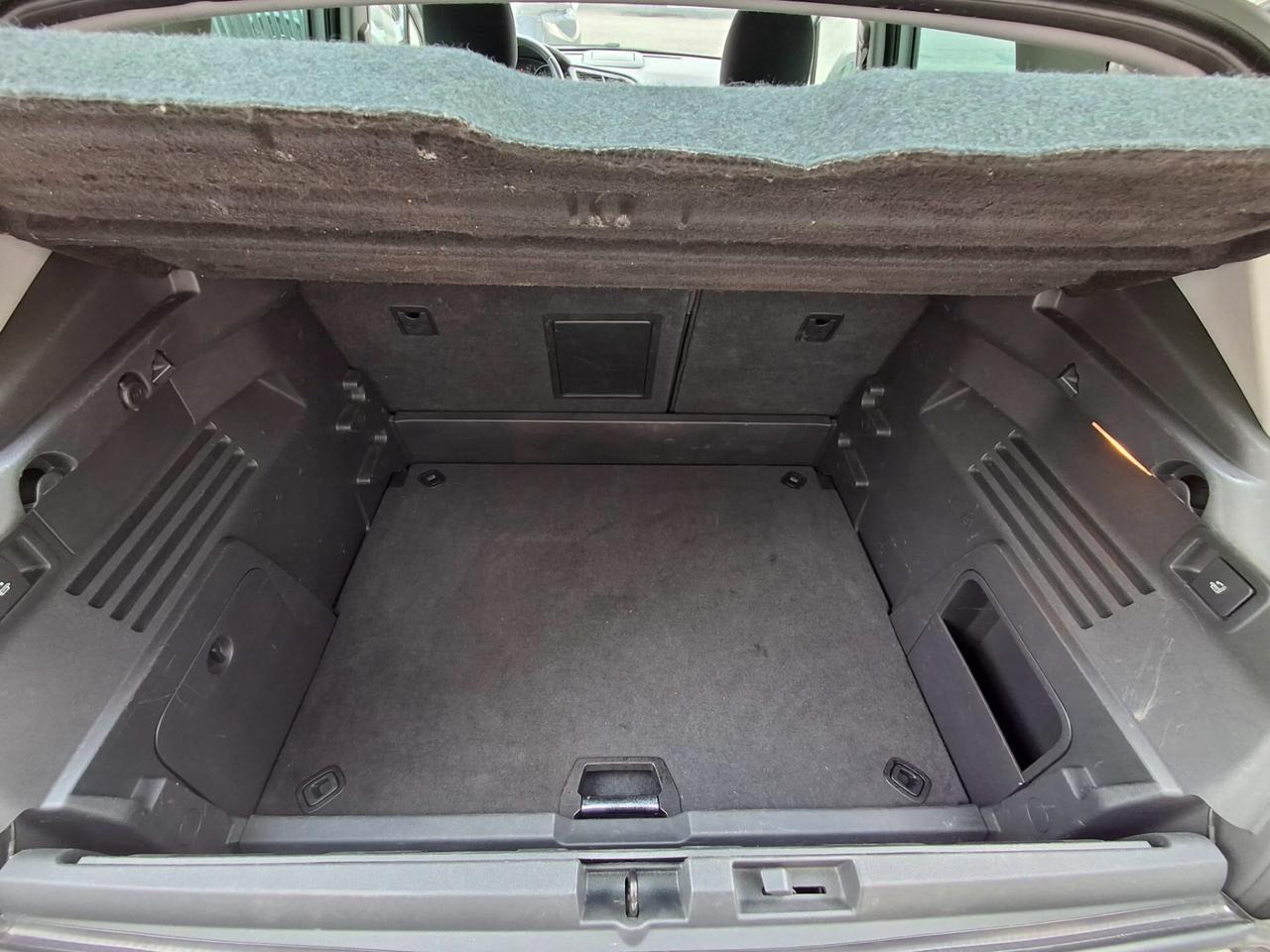 Peugeot 3008 BlueHDi 120 S&S Allure