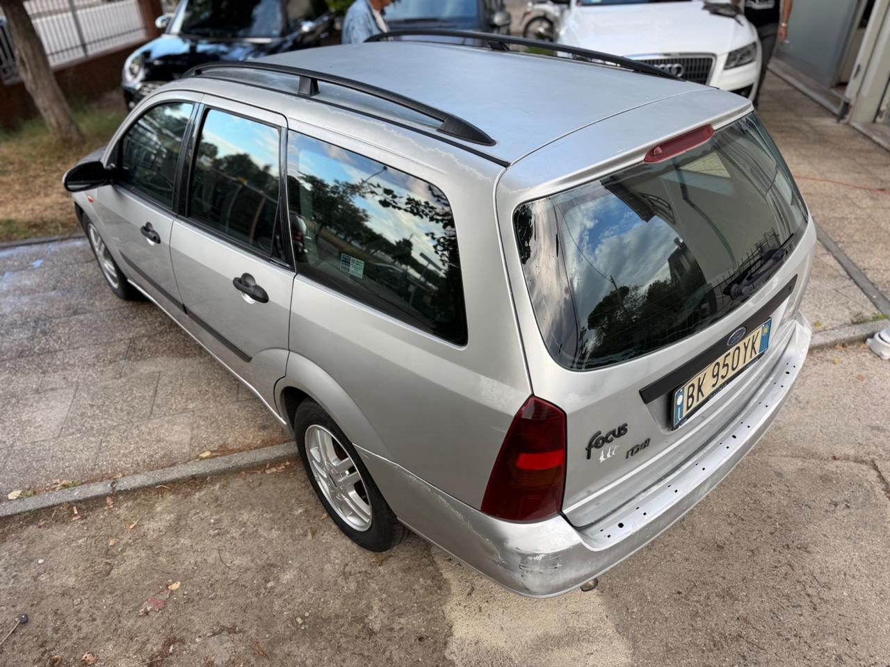 Ford Focus 1.8 TDDi cat SW Ghia