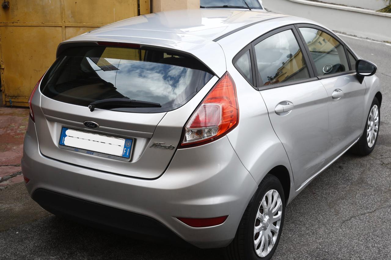 Ford Fiesta 1.5 TDCi 75CV 5 porte